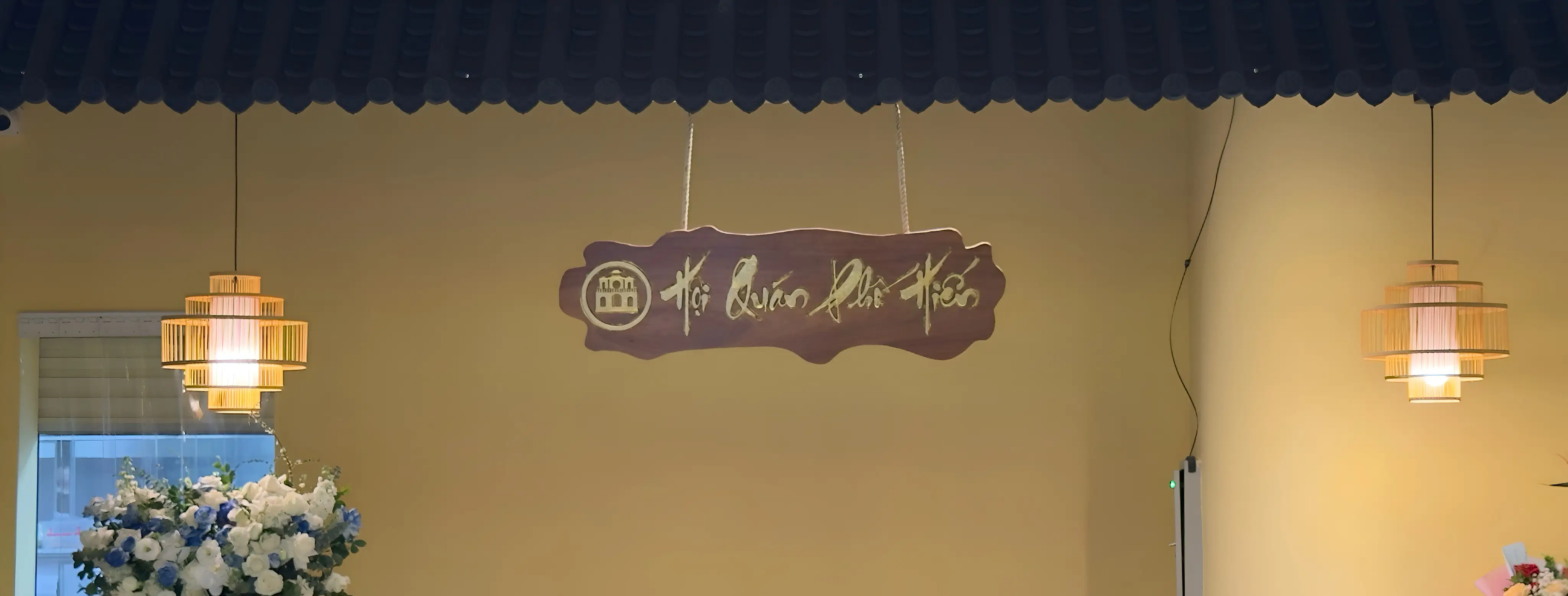 Nhà Hàng Hội Quán